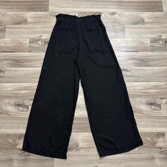 Banana Republic Factory High-Rise Wide Leg Paper Bag Black Trousers Size 6 - Picture 5 of 6
